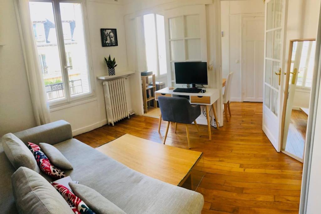 Cosy Studio Near Public Transport Apartment Paris Luaran gambar